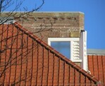 Boven op het dak is nog een ruimte gebouwd
<br/>
Gert-Jan Lobbes, 2015